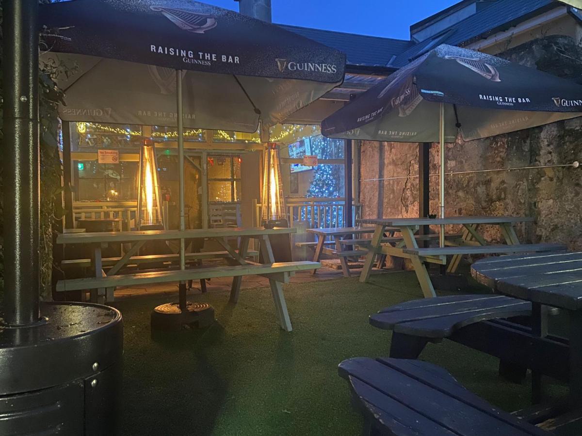 Bed and Breakfast The Bailey Gastro Bar Athlone Esterno foto