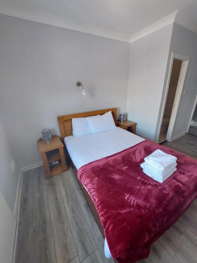 Bed and Breakfast The Bailey Gastro Bar Athlone Esterno foto