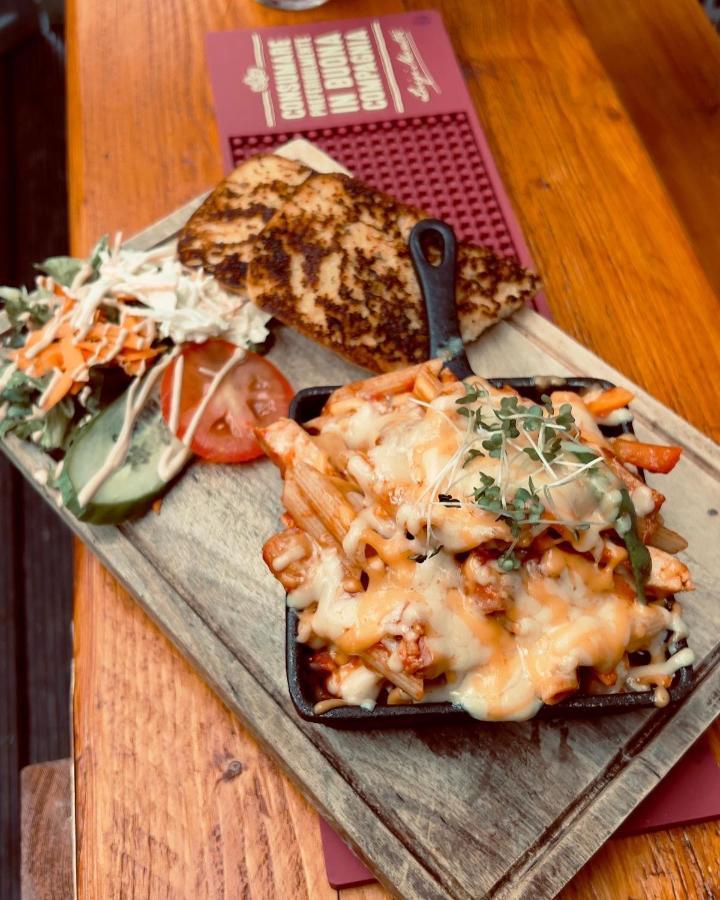 Bed and Breakfast The Bailey Gastro Bar Athlone Esterno foto